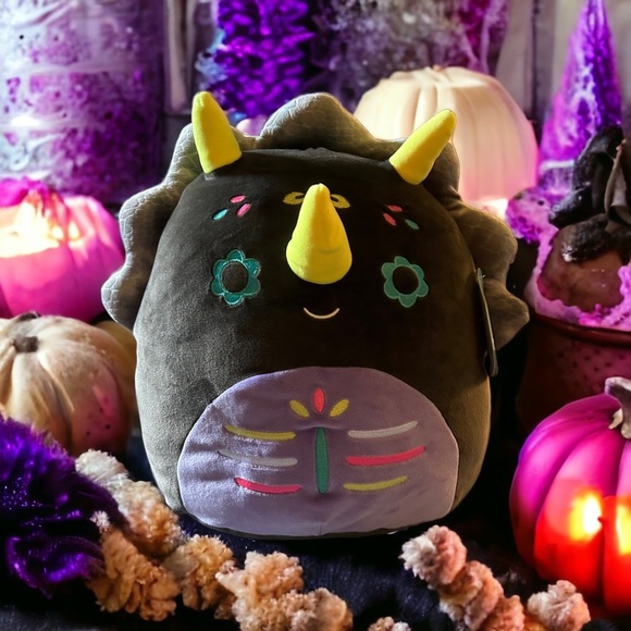 Day of the Dead Halloween 2023 12” Tetero the Triceratops Squishmallow - Picture 2 of 6